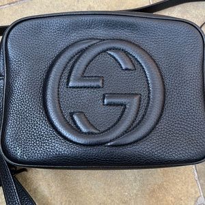 AUTHENTIC Gucci soho disco purse - original box and dust cover included!
